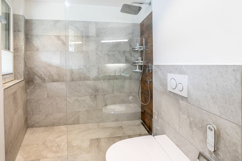 Appartamento moderno 4.5 locali con ampio spazio esterno e serra (12)