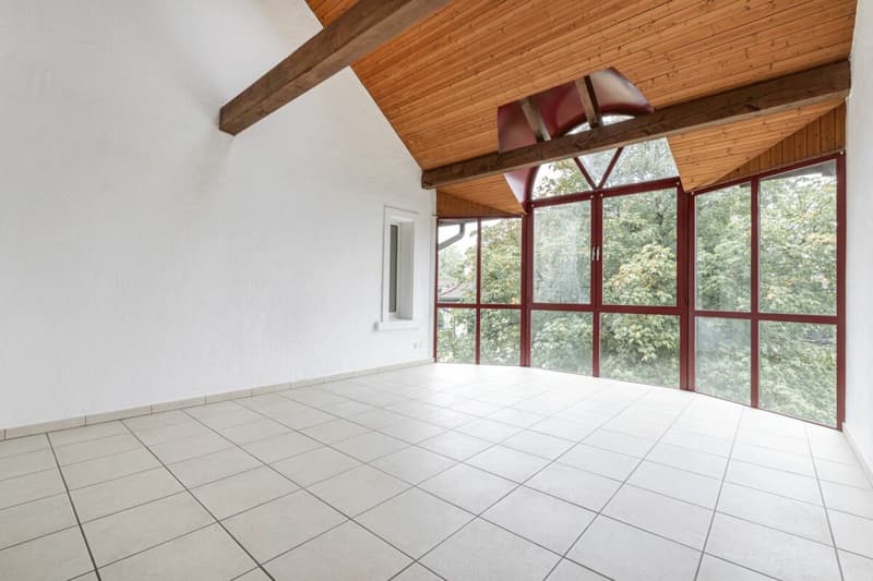 Einzigartige, helle Wohnung mit individuellem Grundriss und zwei Balkonen (3)