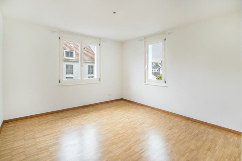 5.5-Zimmer-Dachmaisonettewohnung mit zwei Balkonen und einer Garagenbox (5)