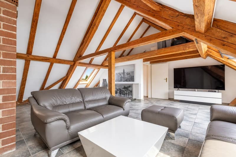 5.5-Zimmer-Triplexwohnung mit eigenem Aussenzugang im historischen Ortskern von Wülflingen (2)