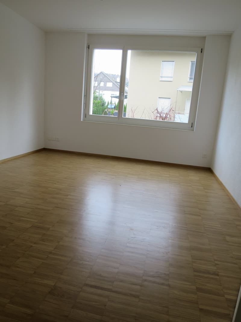 *** Moderne 4.5-Zimmerwohnung im 2. OG an ruhiger Lage in Turbenthal *** (9)