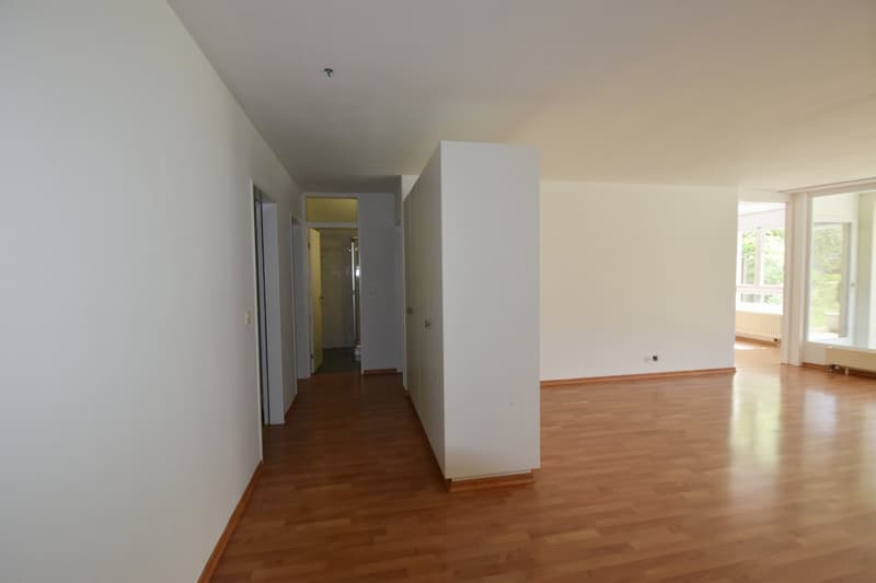 Charmante 5.5-Zimmer-Gartenwohnung an ruhiger Lage in Rikon (11)