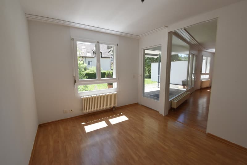 Charmante 5.5-Zimmer-Gartenwohnung an ruhiger Lage in Rikon (8)