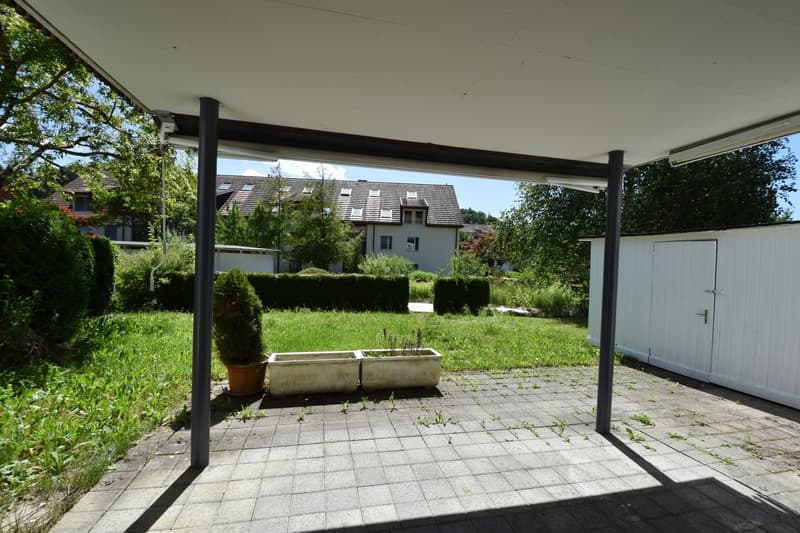 Charmante 5.5-Zimmer-Gartenwohnung an ruhiger Lage in Rikon (3)