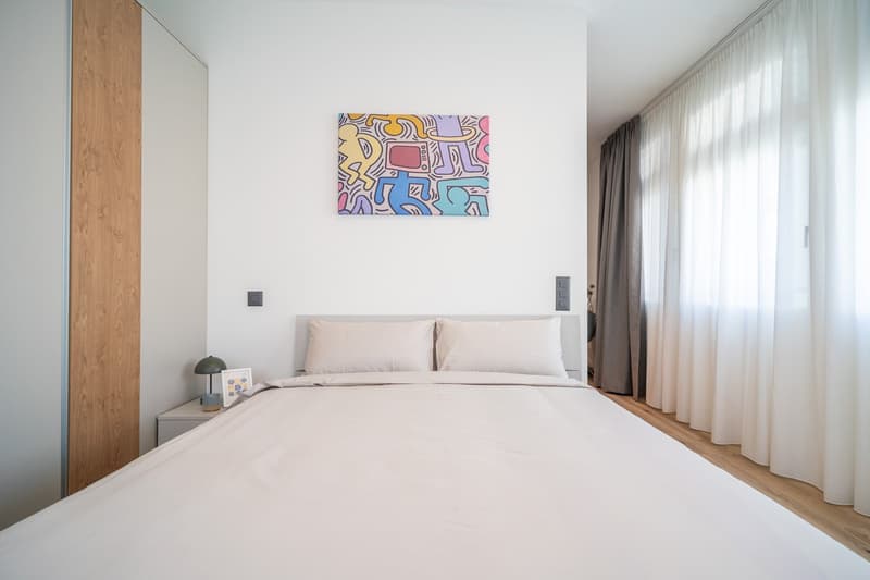 City Pop - Studio Apartments in Basel, next to the train station (20)