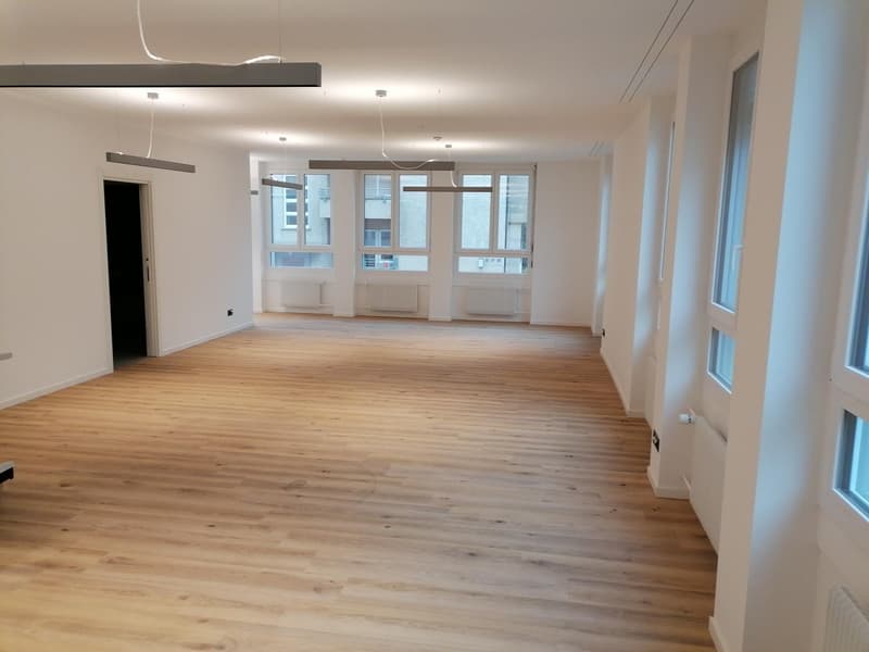 Uffici moderni su Belpstrasse a Berna (3)