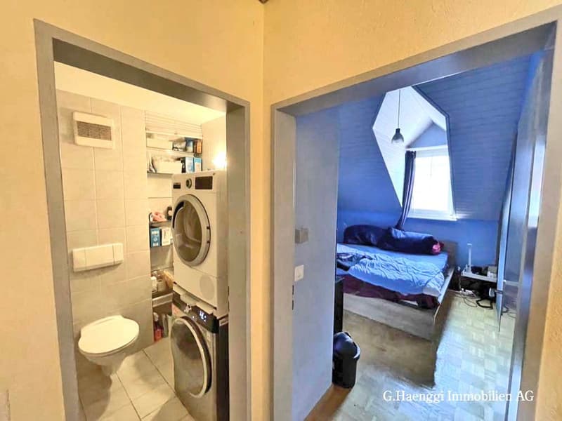 Grosszügige, helle 5 1/2 Zi-Maisonette-Wohnung mit Balkon in der Altstadt (13)