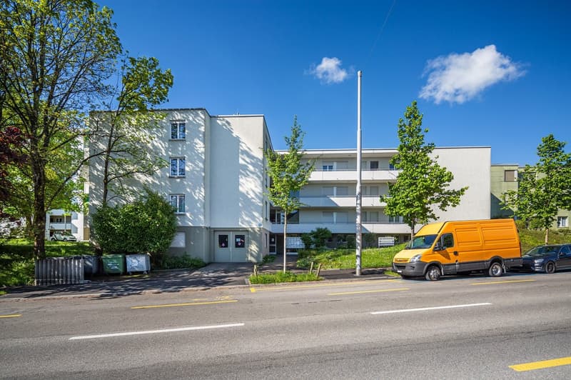 Sanierte 4.0-Zimmerwohnung mit Gartensitzplatz in Zürich-Altstetten (12)