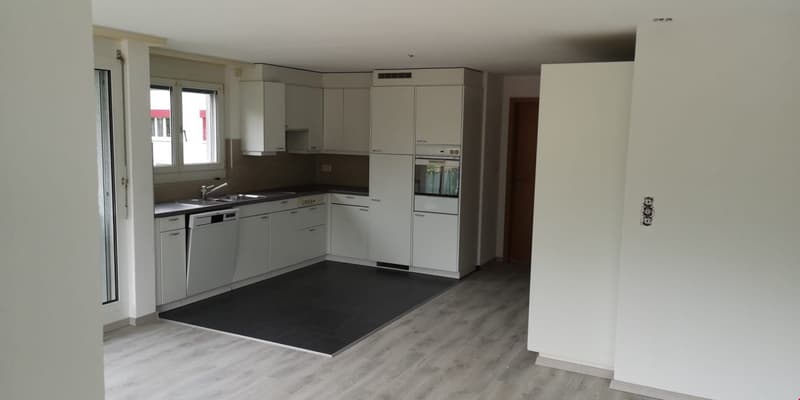 Appartement idéal – Confort, lumière et emplacement parfait à Tavannes!! (3)