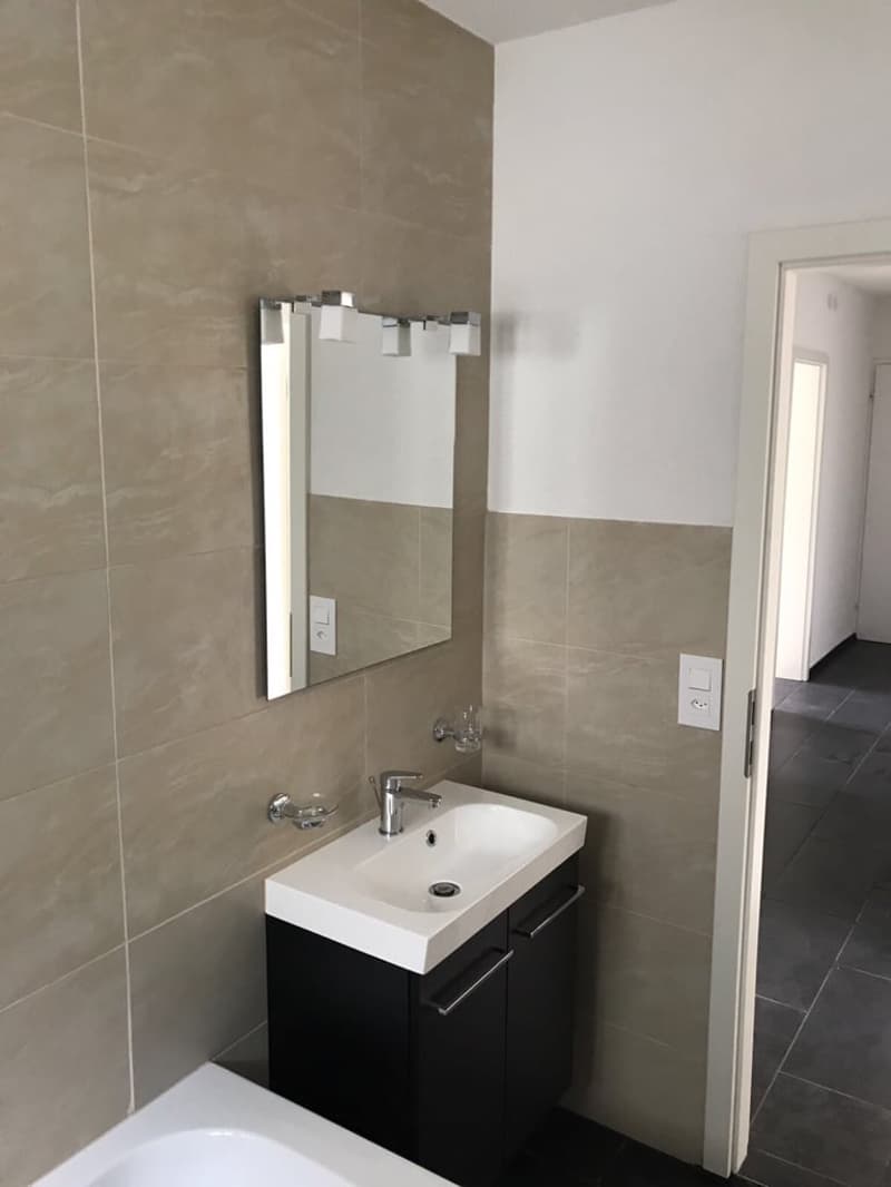 Helle 3-Zimmer-Wohnung an bester Lage – Zwei Balkone und moderne Ausstattung! (4)