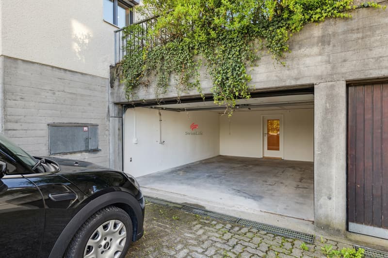 Garage mit ...