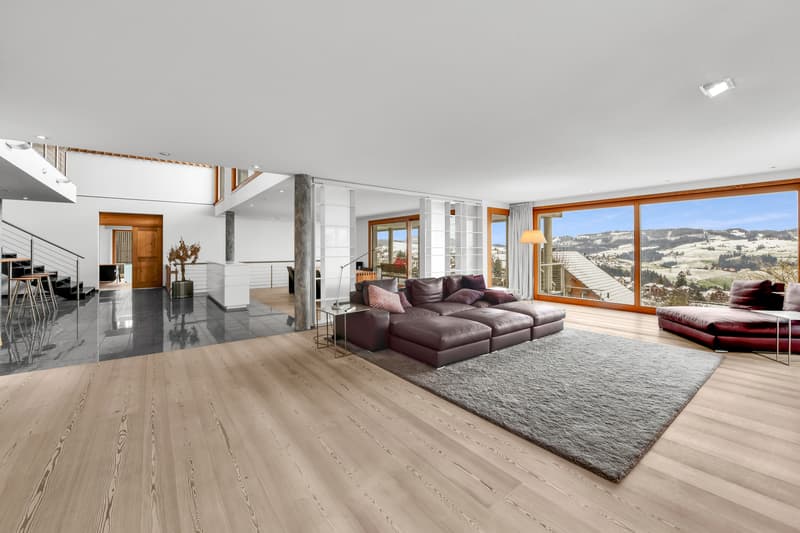 Ein Zuhause mit Panoramablick - in dem die Natur das Wohnzimmer dekoriert.