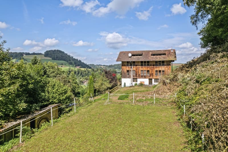 Bauernhaus mit Scheune als Wohlfühloase in der idyllischen Natur (3)