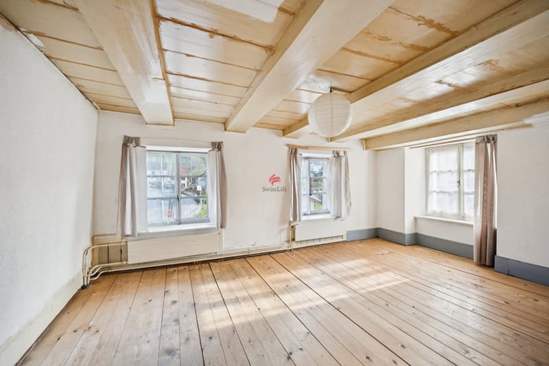 Zweifamilienhaus mit grossem Ausbaupotenzial (7)
