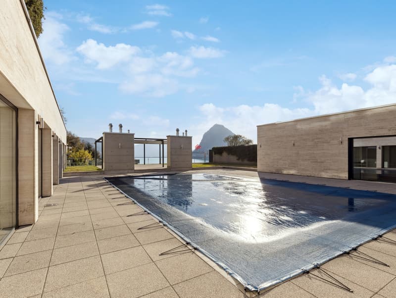 Ikonisches Penthouse mit Dachterrasse und Seeblick (12)