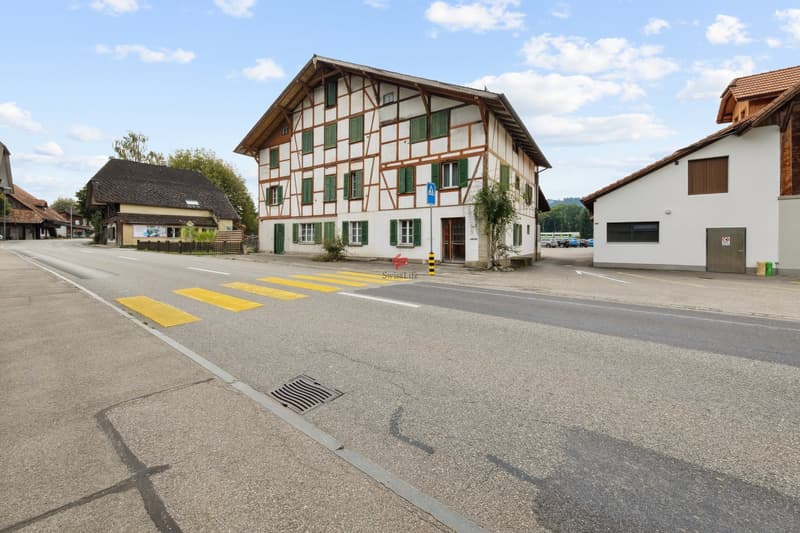 Attraktives Generationenhaus mit Entwicklungspotenzial (2)
