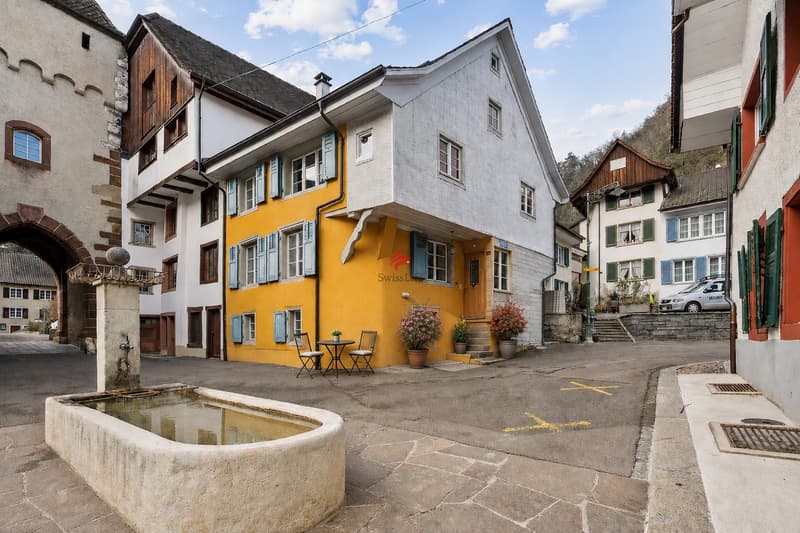 Charmantes Dorfhaus mit viel Platz (10)