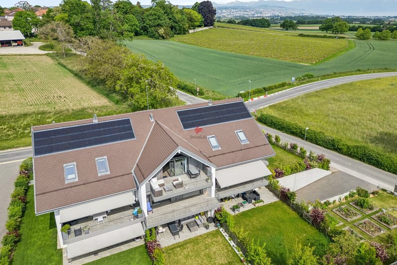 / Vue sur la terrasse