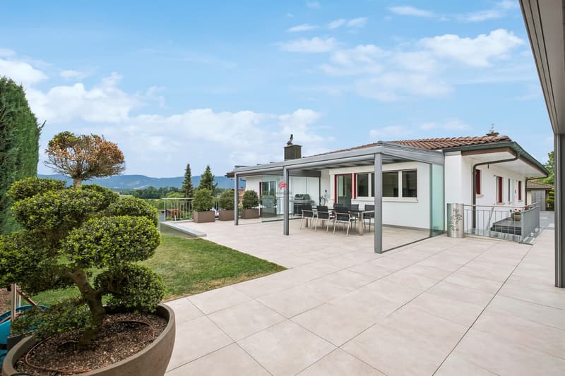 Haus mit Einliegerwohnung und Weitblick (1)
