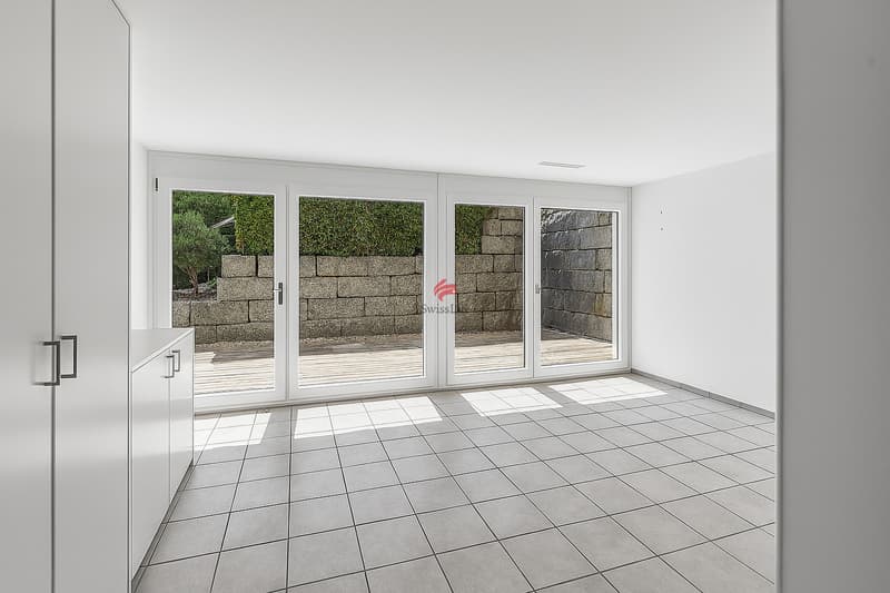 Zimmer (Office) mit Ausgang zur hinteren Terrasse