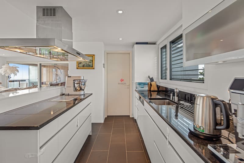 Edle Attika-Wohnung mit 80 m² Terrasse (4)