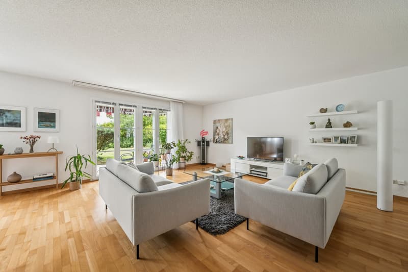 Exklusives Wohnen mit Garten und einzigartigem Hauscharakter (2)