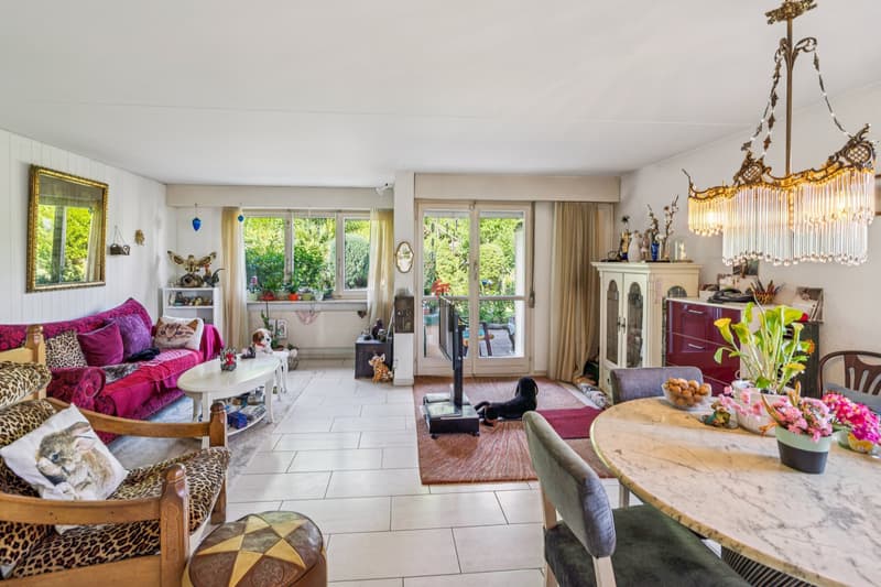 Reiheneinfamilienhaus mit viel Gestaltungsmöglichkeiten und Garten (2)