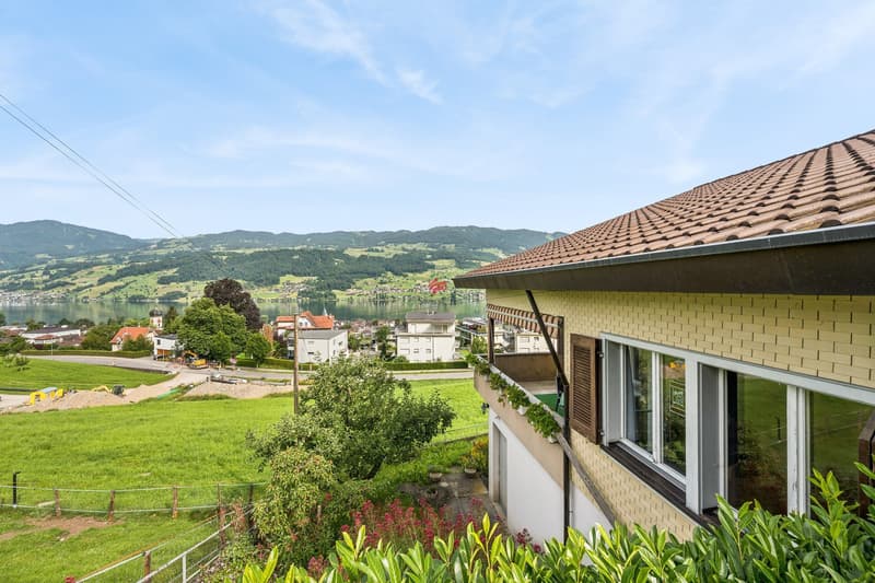 Wohnen mit Aussicht - Einfamilienhaus mit unverbaubarer Seesicht (2)