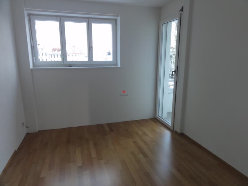 Herzige 3.5 Zr. Wohnung mit Wintergarten (6)