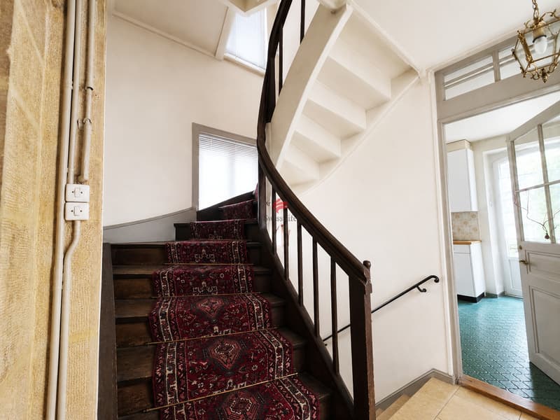 Demeure de charme avec potentiel (6)