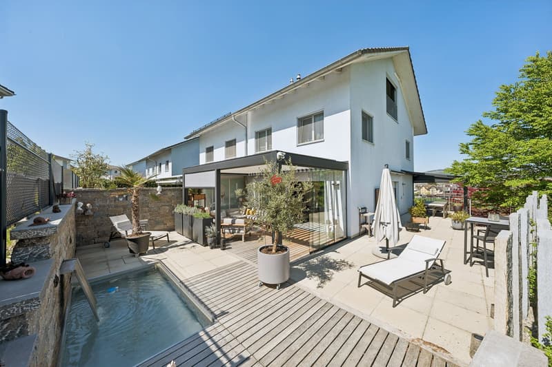 Panorama Doppeleinfamilienhaus mit See- und Bergsicht (2)