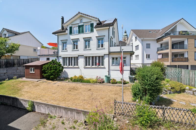 Platz zum Wohnen und Arbeiten (1)