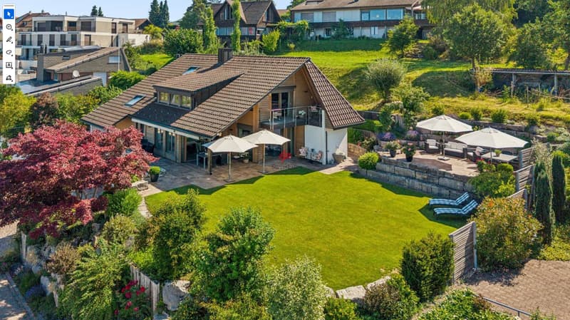 Edles Anwesen im Landhausstil (1)