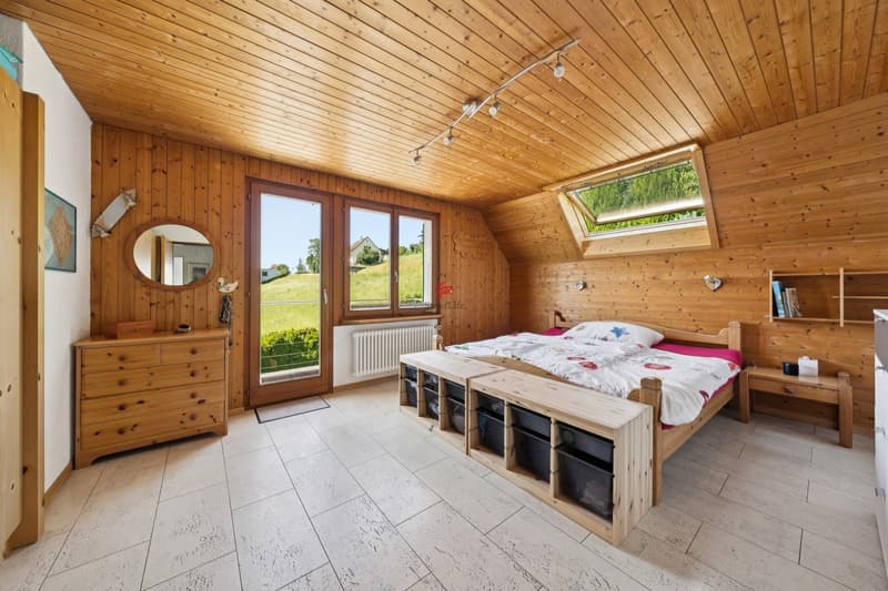 Einfamilienhaus mit Seesicht und Ausbaupotential (7)