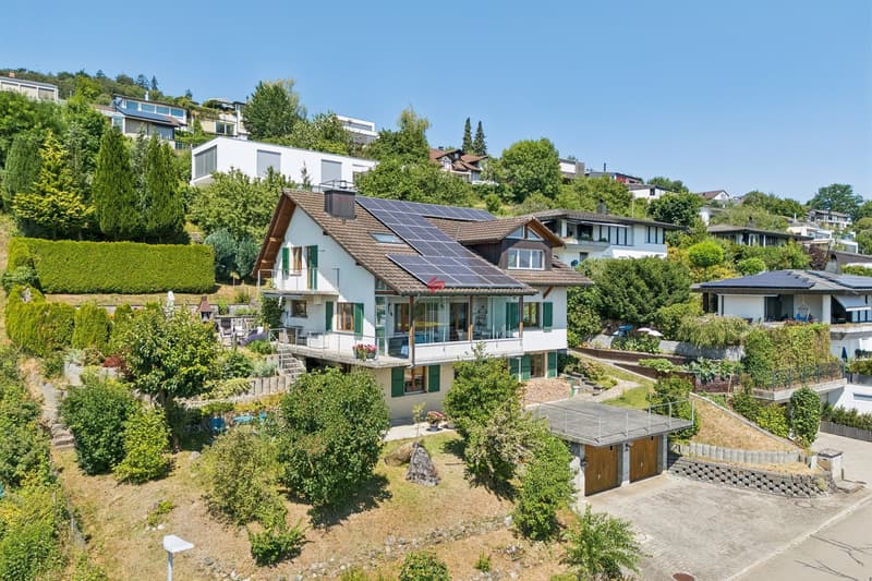 Tolle See- und Alpensicht und zusätzliches Ausbaupotential (13)
