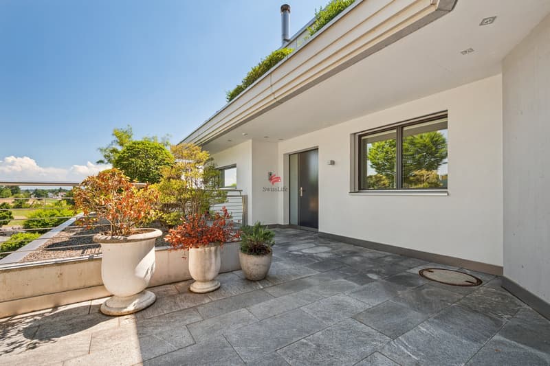 Terrassenhaus mit exklusivem Ambiente und wunderbarer Aussicht (2)