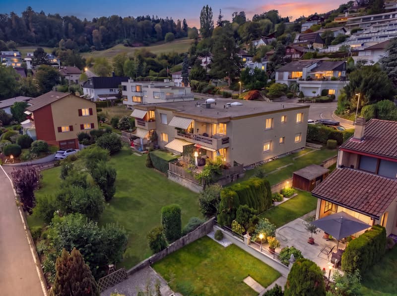 Attraktives Zuhause mit Balkon und Parkmöglichkeiten (1)
