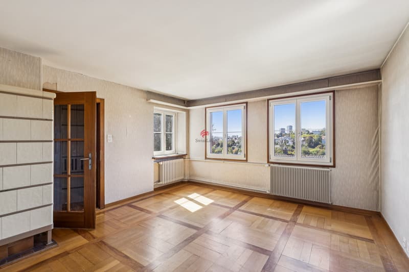 Charmantes Mittelhaus mit traumhafter Aussicht und Potenzial (2)