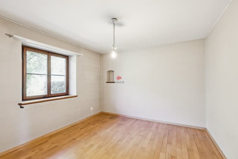 Charmantes Mittelhaus mit traumhafter Aussicht und Potenzial (7)