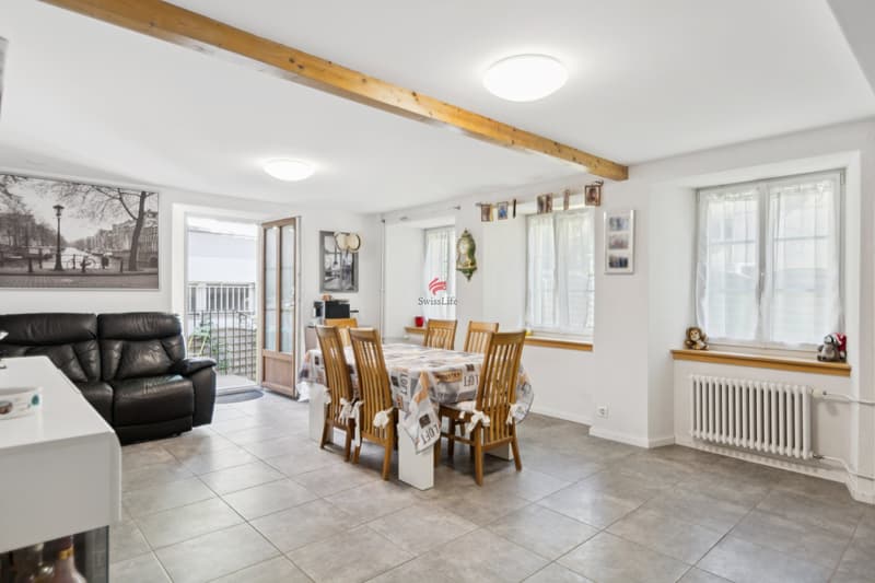 Immeuble de rendement de 5 appartements, bureaux et places de parc (4)