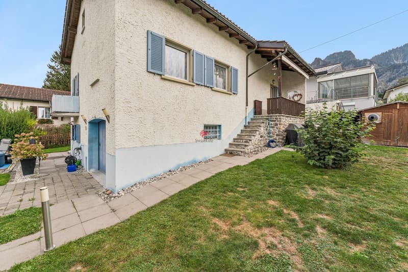 Perfektes Familienhaus im Grünen! (2)