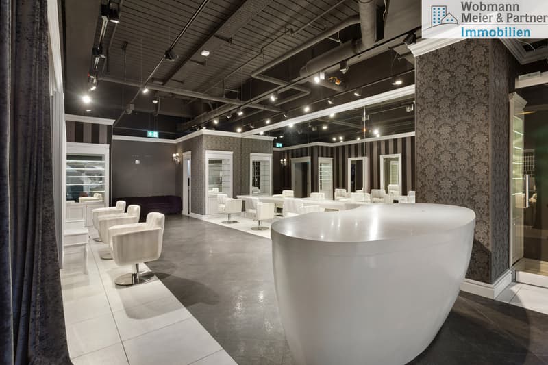 Attractive, expanded hair salon (74 m²) in Inside Volketswil (2)