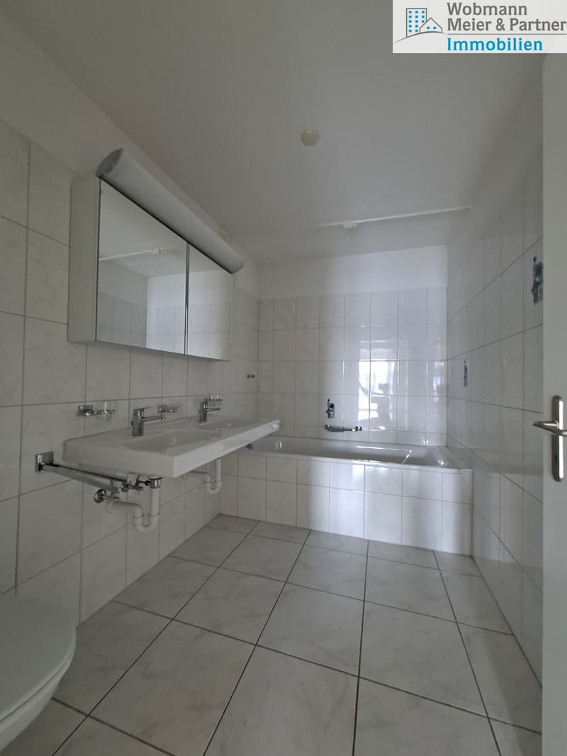 Helle Familienwohnung an ruhiger Lage (7)
