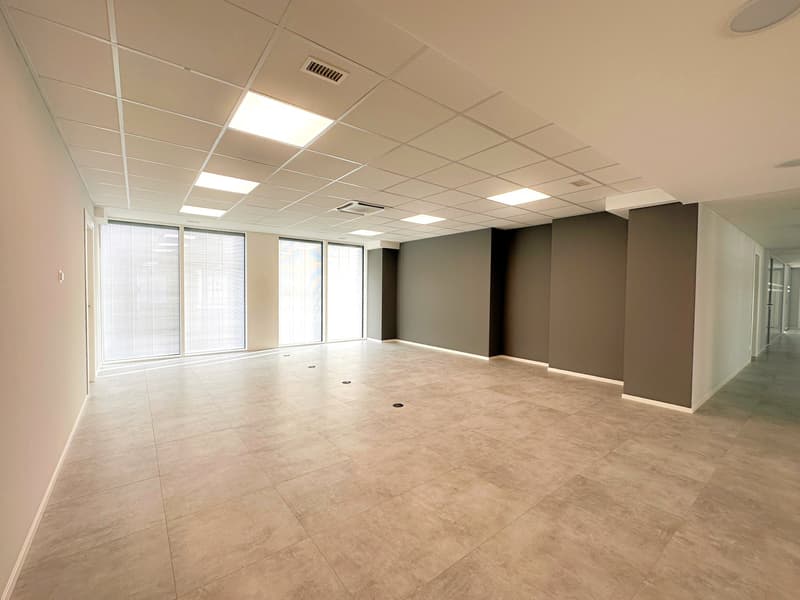 360 m2 office for rent in Chiasso - New administrative and commercial centre (2)