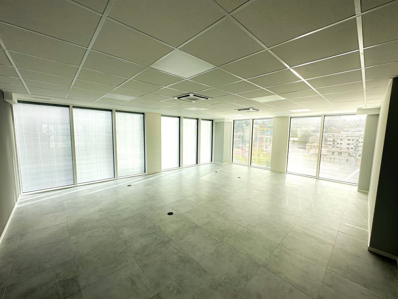 360 m2 office for rent in Chiasso - New administrative and commercial centre (1)