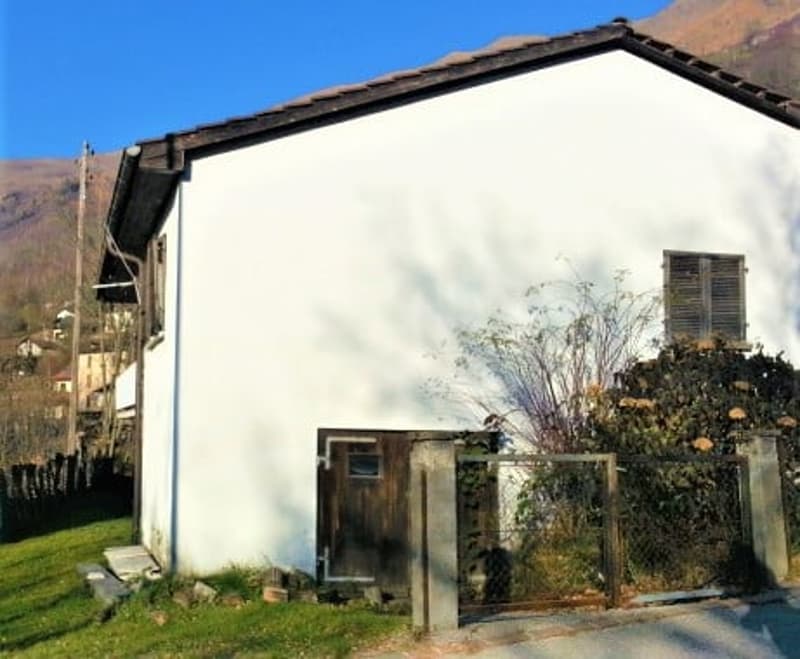 Freistehendes Haus inmitten der Natur (2)