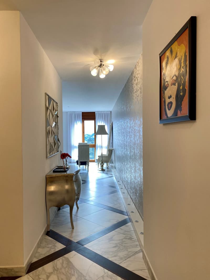 Appartamento vista lago  in esclusiva residenza (9)