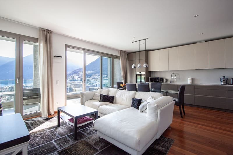 In esclusiva residenza appartamento vista lago (3)