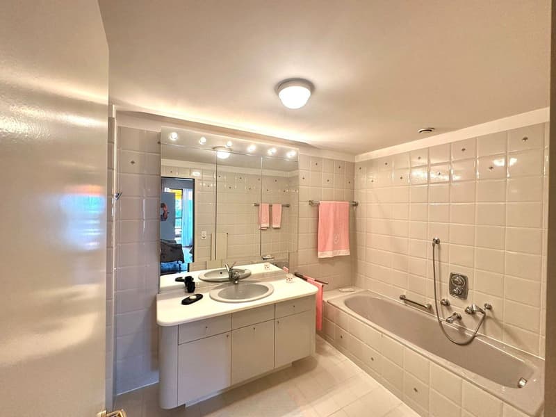 Elegante appartamento con terrazza vista lago (7)