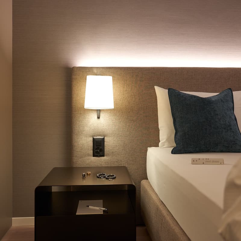 2-Zimmer Apartment möbliert und neu renoviert in Zürich Oerlikon (1)